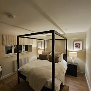 Newditch Farm - Brs Airport Apartment